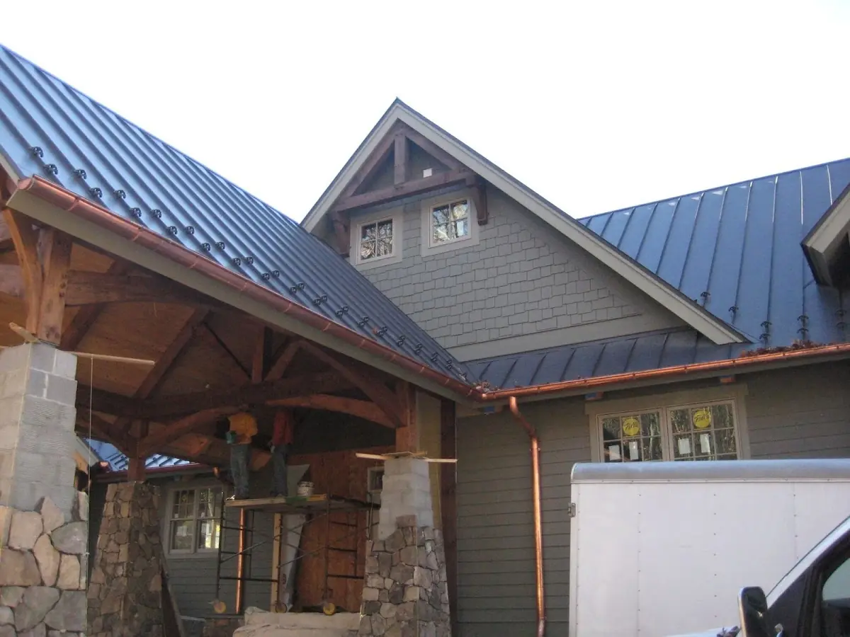 Craftsman Roofing team delivering quality roofing work in Hill Section